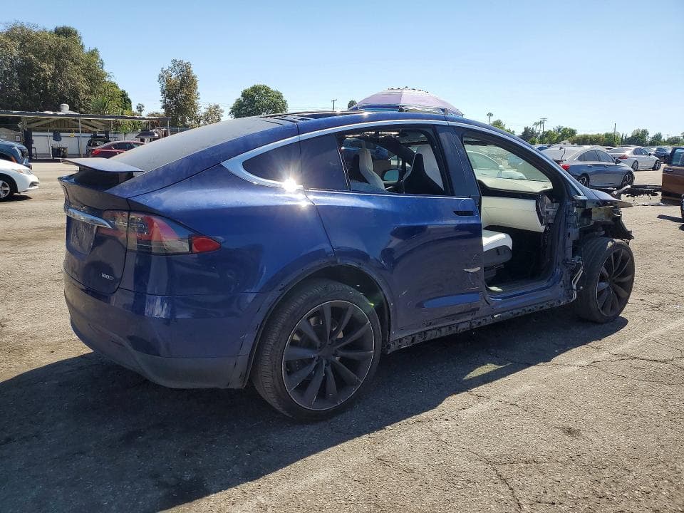 2018 TESLA MODEL X 3