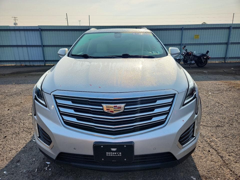 2017 CADILLAC XT5 LUXURY 5