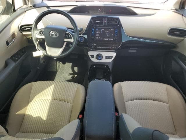 2018 TOYOTA PRIUS THREE 8