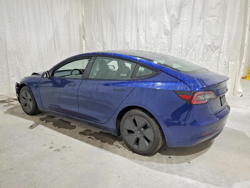 2022 TESLA MODEL 3 2