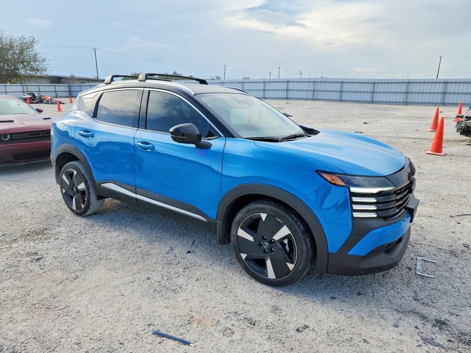 2025 NISSAN KICKS SR 4