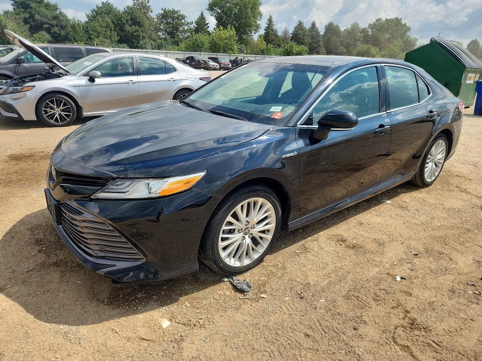 2018 TOYOTA CAMRY HYBRID XLE - 1