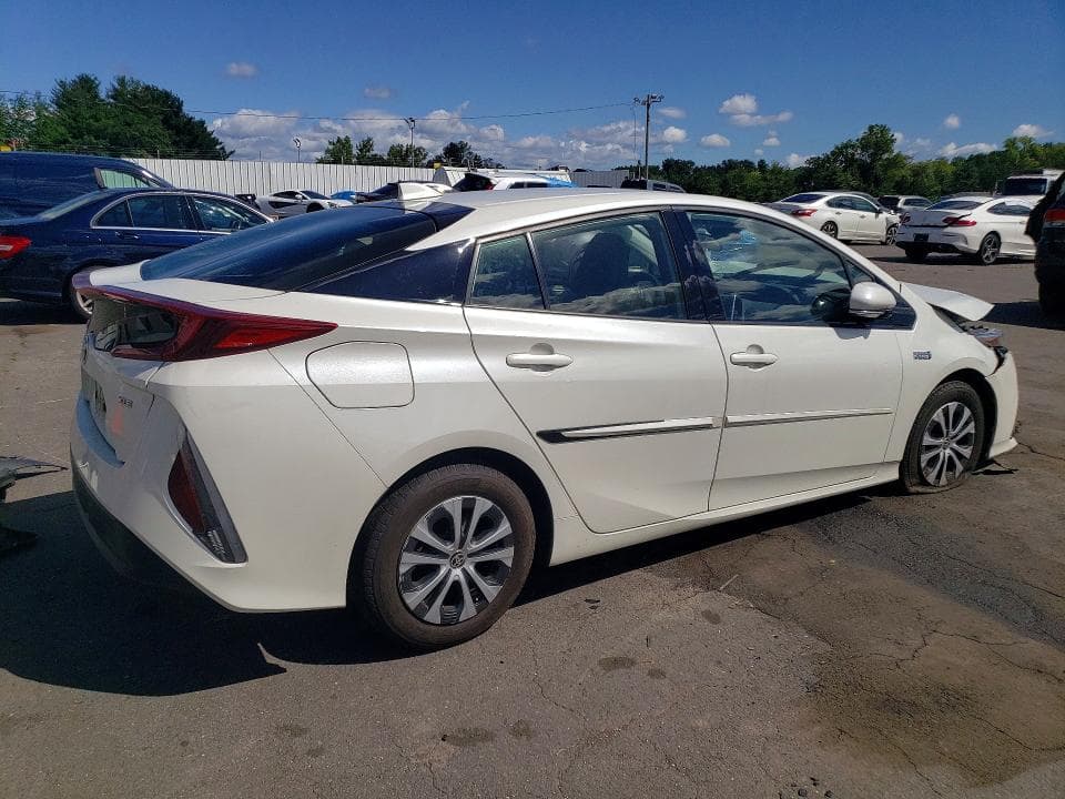 2020 TOYOTA PRIUS PRIME XLE 3