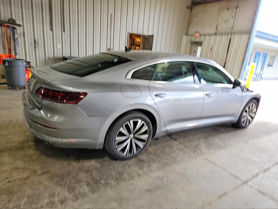 2019 VOLKSWAGEN ARTEON SE 3