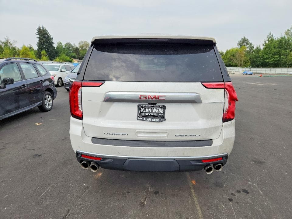 2021 GMC YUKON XL DENALI 6