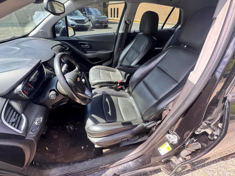 2021 CHEVROLET TRAX 1LT 5