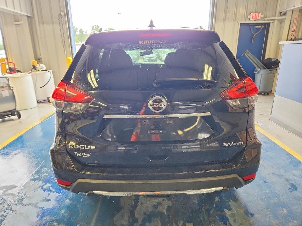 2017 NISSAN ROGUE SV 6