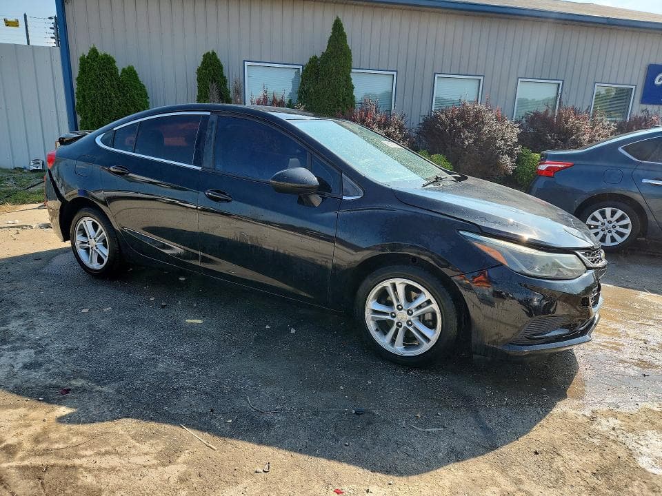 2017 CHEVROLET CRUZE LT 4