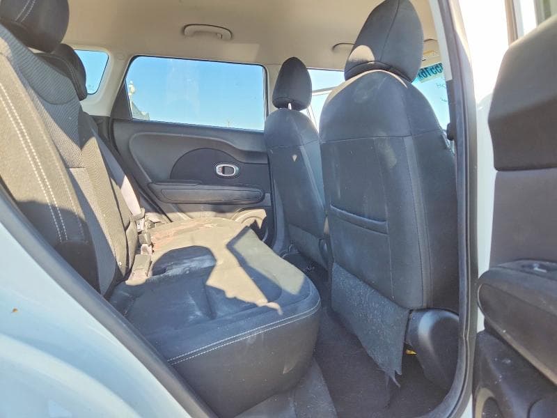 2019 KIA SOUL + 11