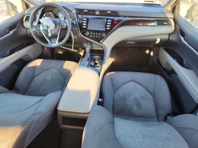 2019 TOYOTA CAMRY LE 8