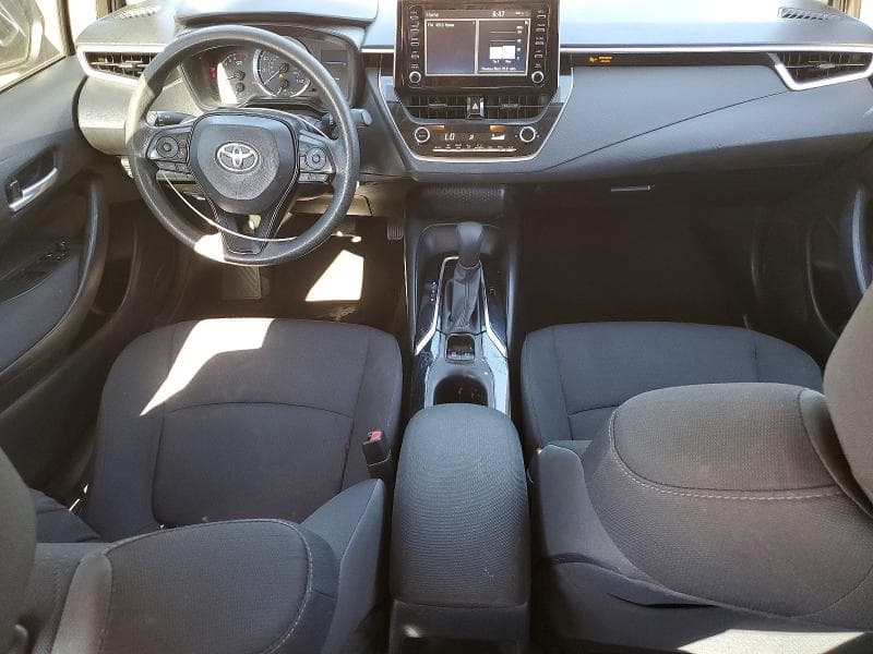 2020 TOYOTA COROLLA LE 8