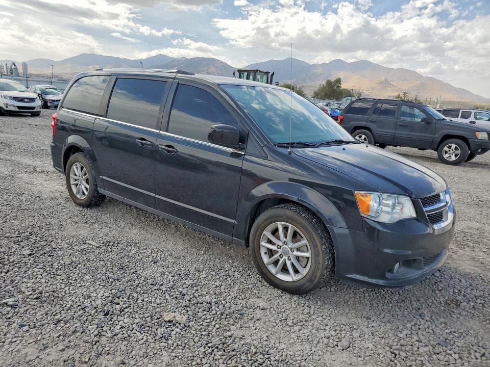 2018 DODGE GRAND CARAVAN SXT 4