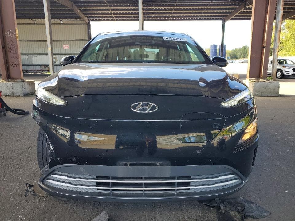 2023 HYUNDAI KONA SE 5