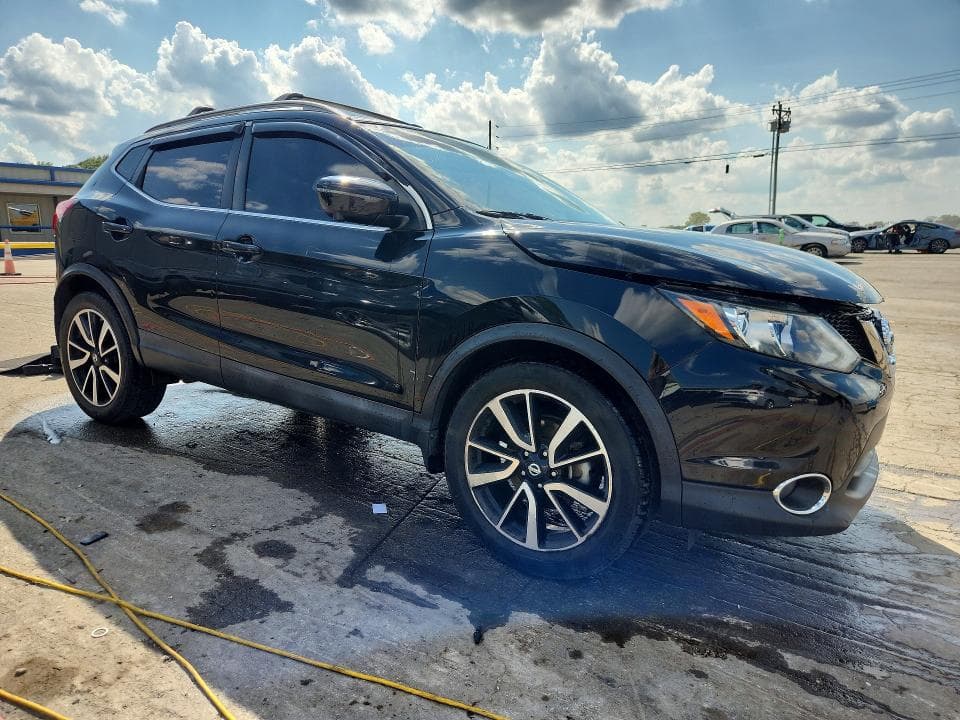 2017 NISSAN ROGUE SPORT SL 4