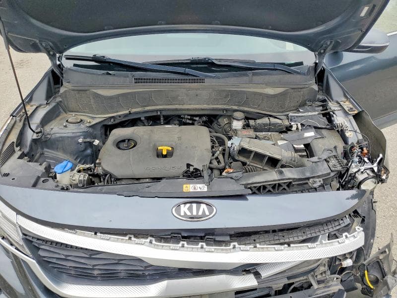2021 KIA SELTOS S 12