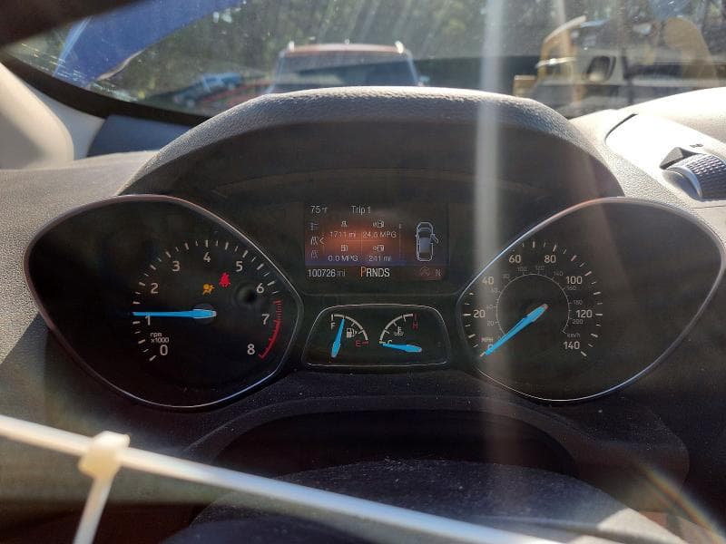2017 FORD ESCAPE SE 9