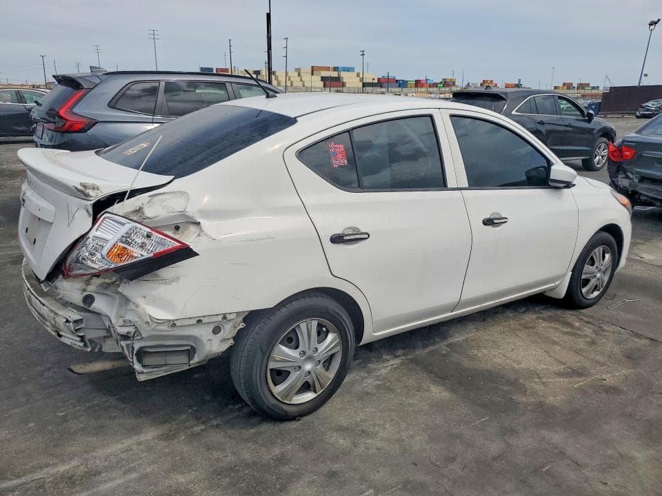 2017 NISSAN VERSA 1.6 S PLUS 3