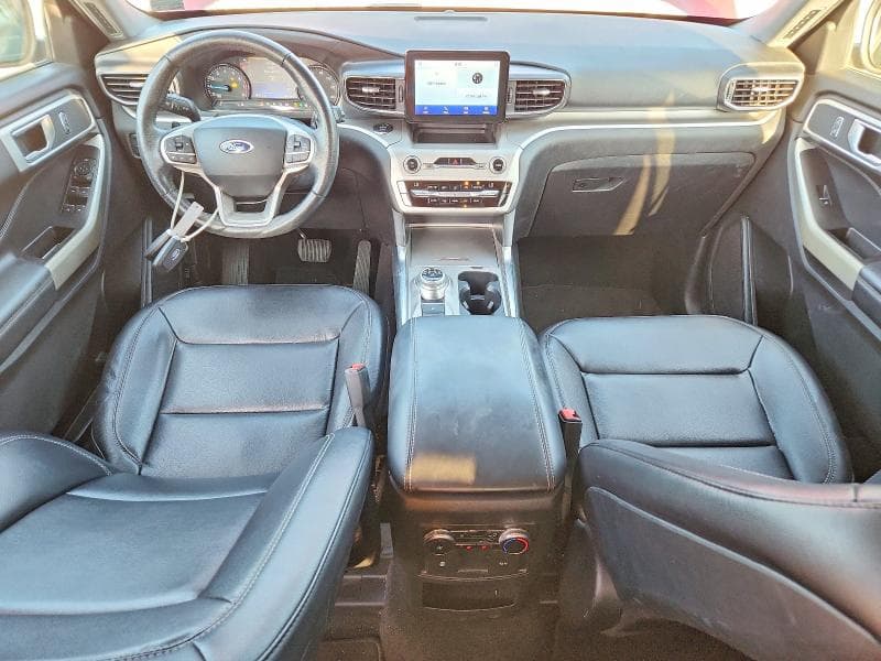 2020 FORD EXPLORER XLT 8