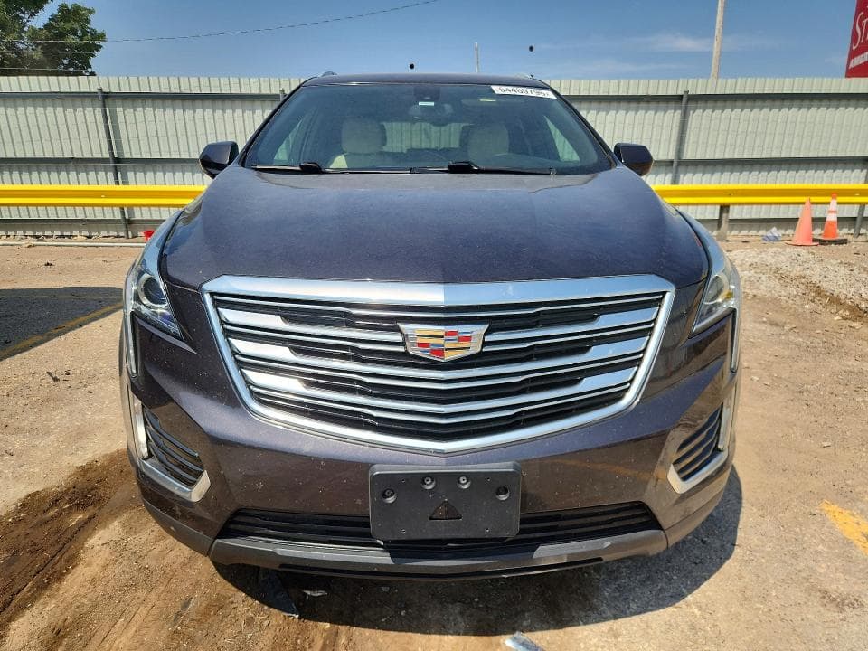 2017 CADILLAC XT5 5