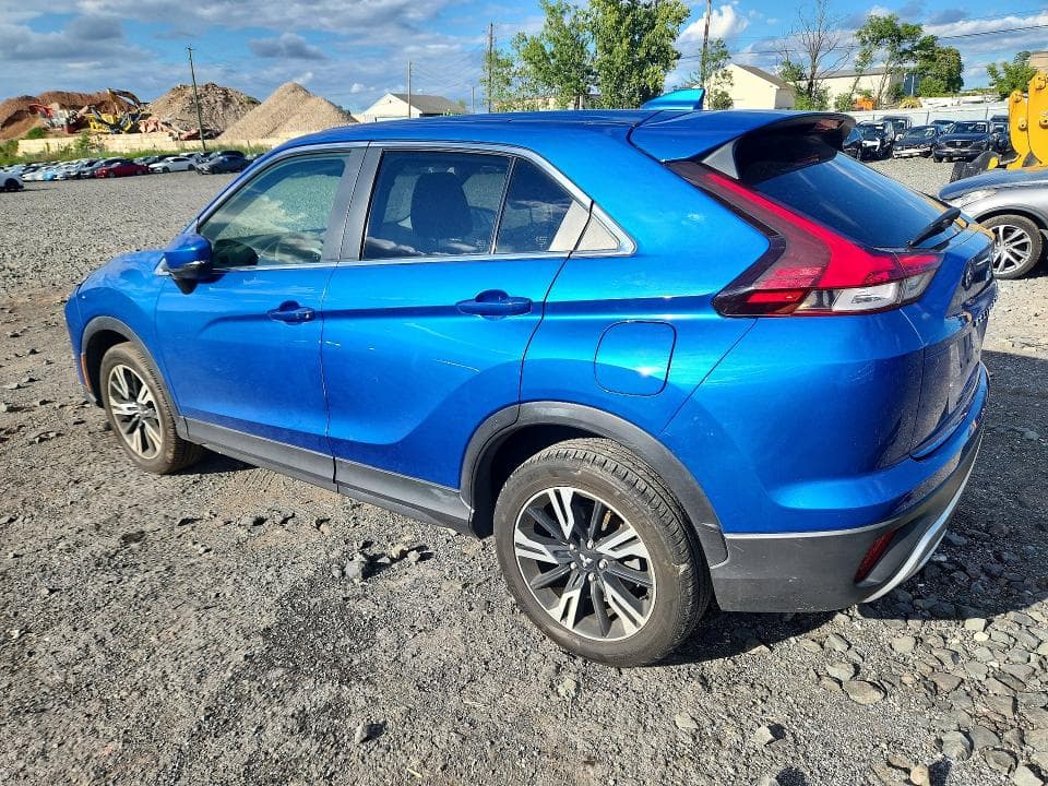 2023 MITSUBISHI ECLIPSE CROSS SE 2