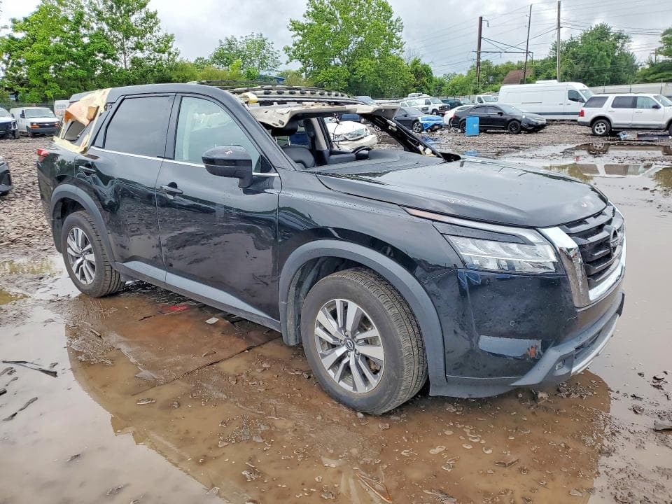 2022 NISSAN PATHFINDER SL 4