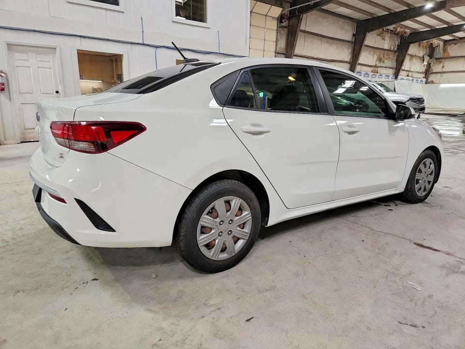 2021 KIA RIO S 3
