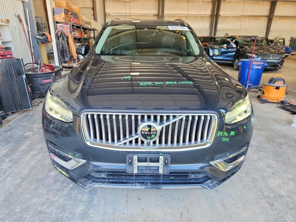 2021 VOLVO XC90 5