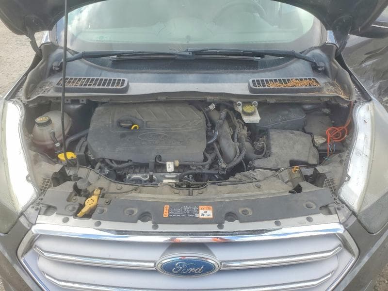 2017 FORD ESCAPE SE 12