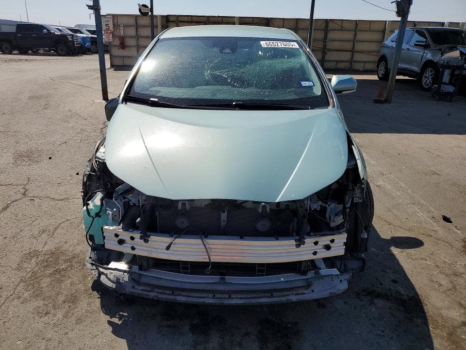 2019 TOYOTA PRIUS XLE 5