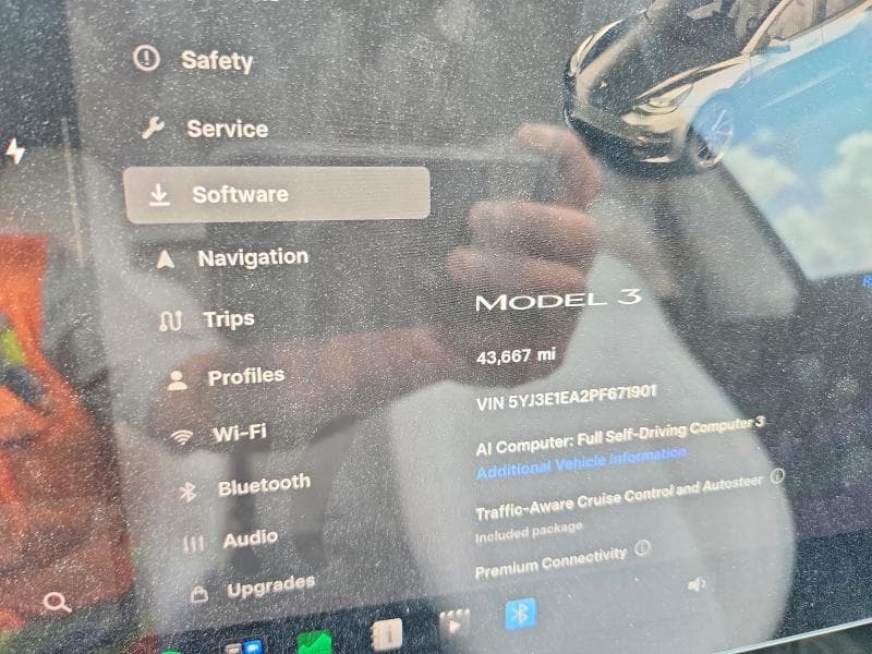 2023 TESLA MODEL 3 9