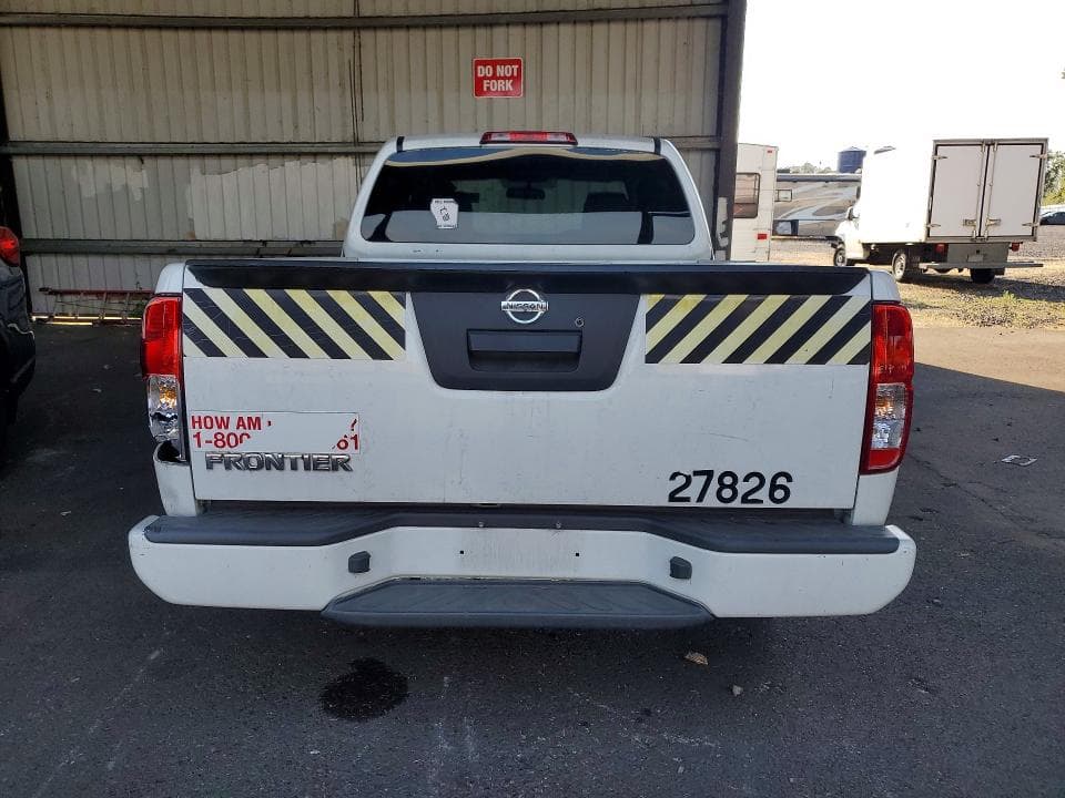 2017 NISSAN FRONTIER S 6