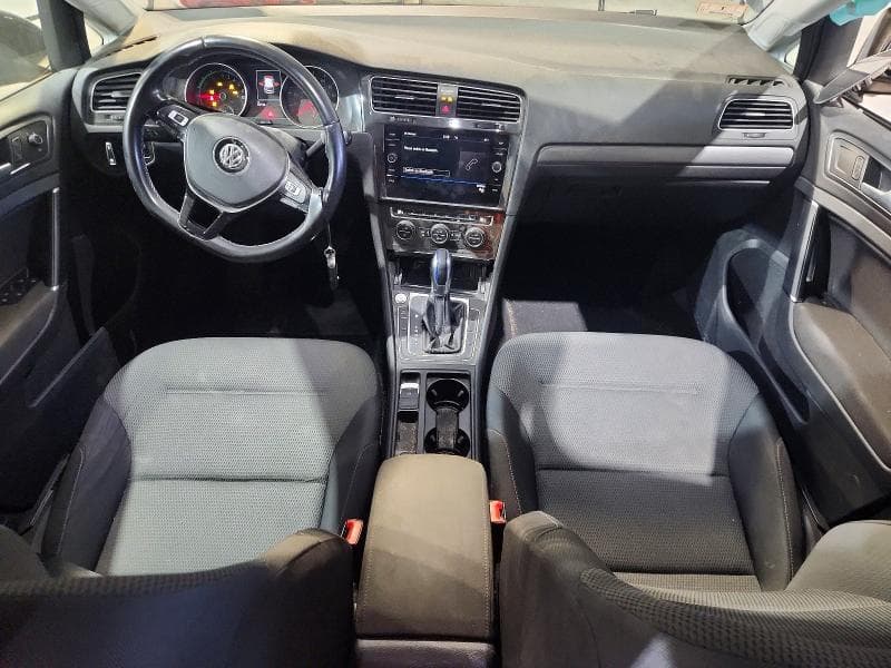 2019 VOLKSWAGEN E-GOLF SE 8