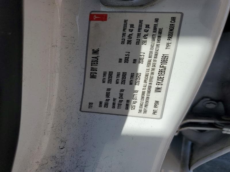 2018 TESLA MODEL 3 12