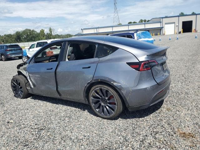 2024 TESLA MODEL Y 2