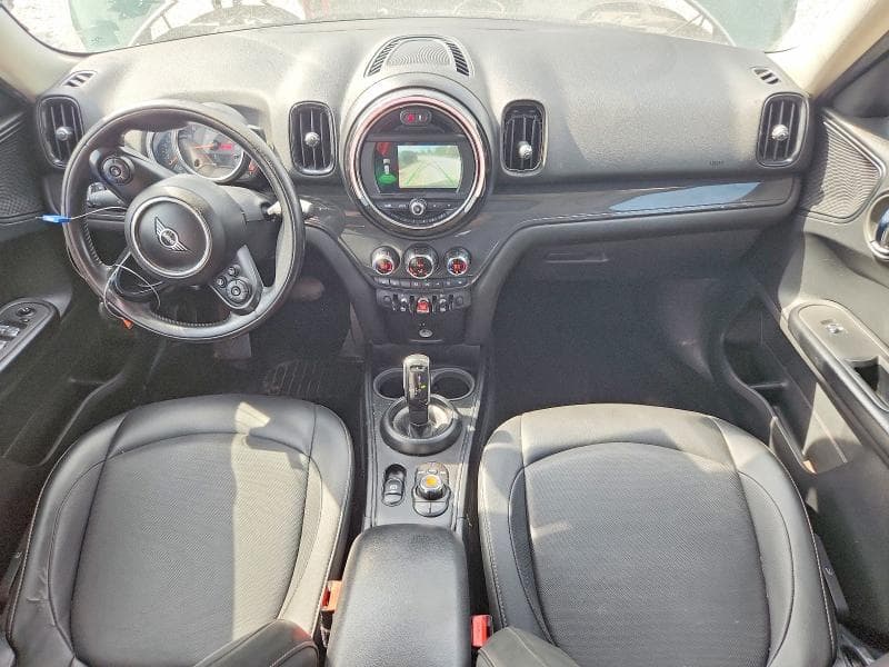 2020 MINI COUNTRYMAN 8