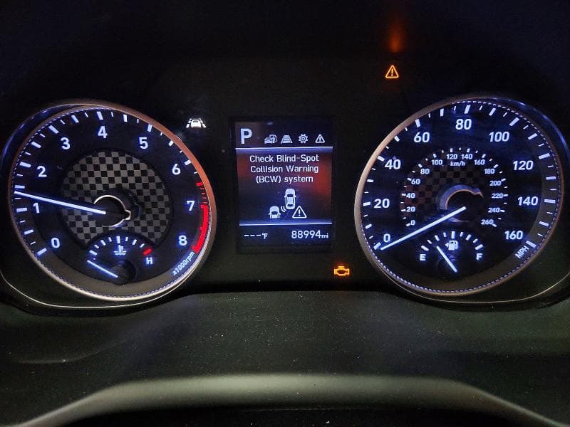 2020 HYUNDAI ELANTRA SEL 9