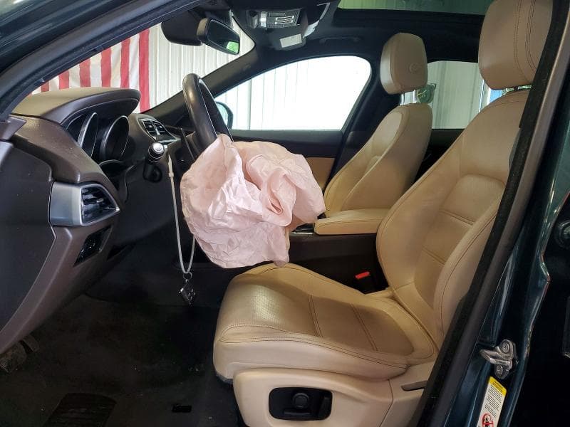 2017 JAGUAR F-PACE PRESTIGE 7