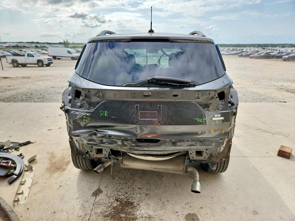 2018 FORD ESCAPE SE 6