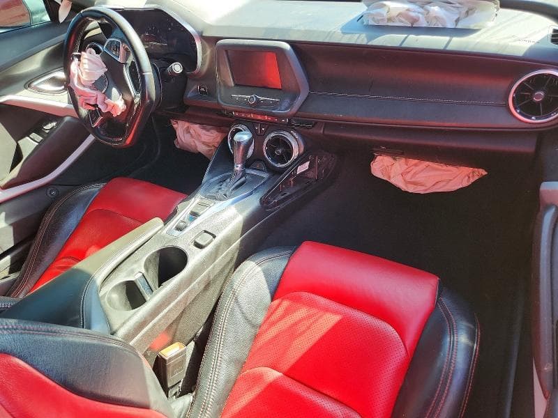 2021 CHEVROLET CAMARO LZ 8