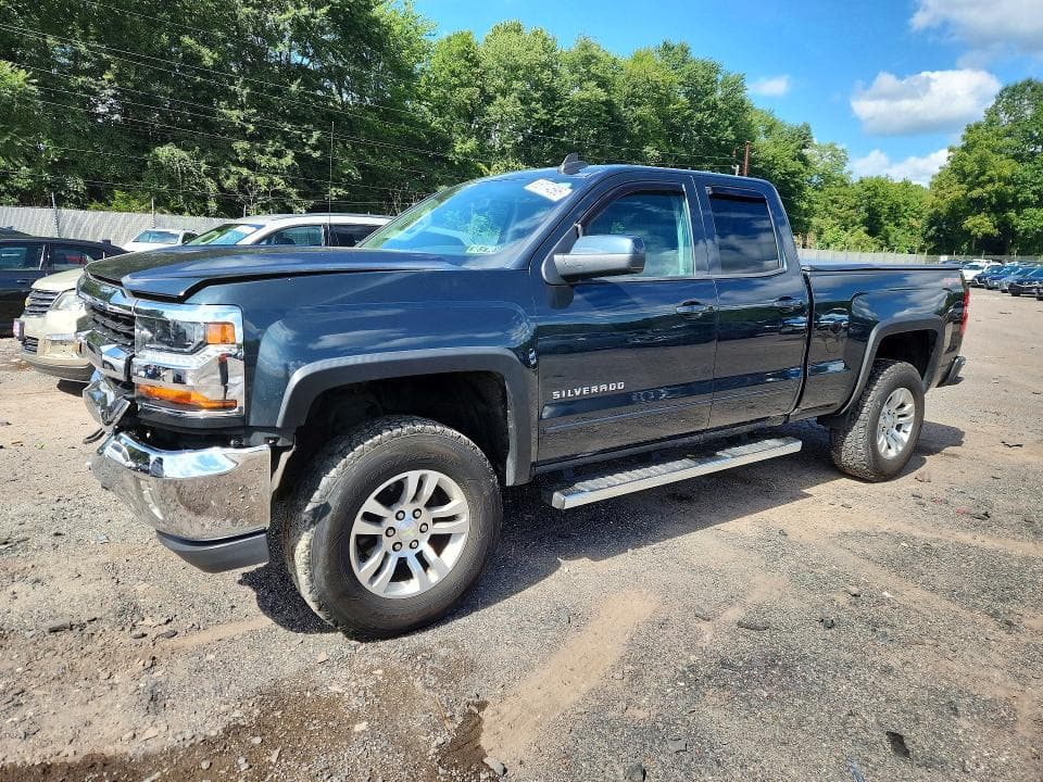 2017 CHEVROLET SILVERADO K1500 LT - 1