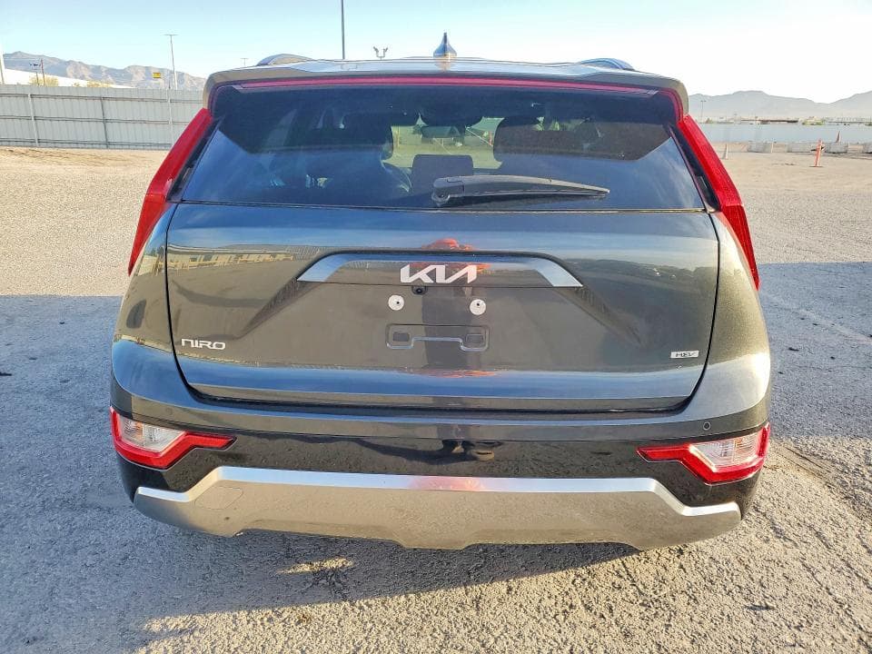 2025 KIA NIRO SX 6