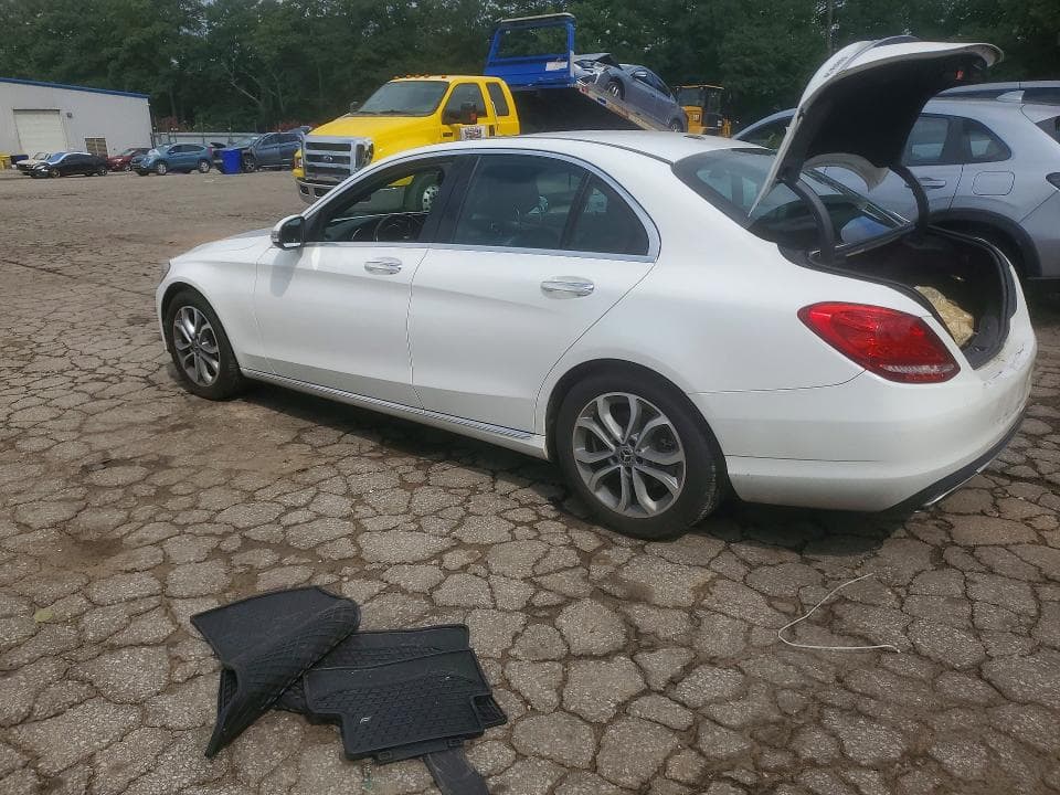 2018 MERCEDES-BENZ C 300 2