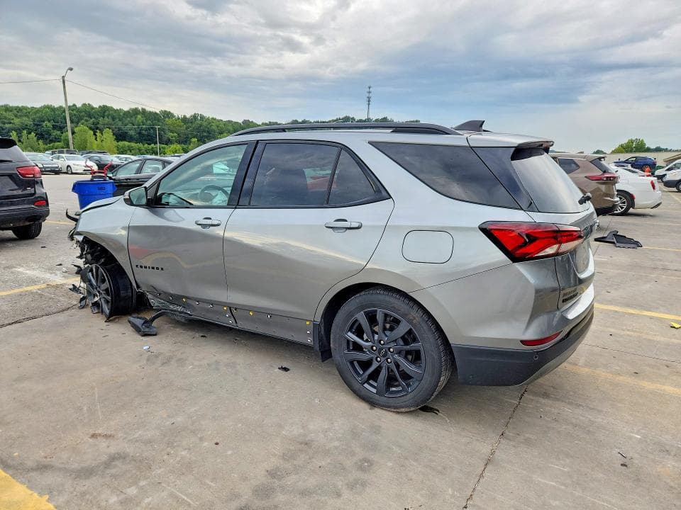 2024 CHEVROLET EQUINOX RS 2