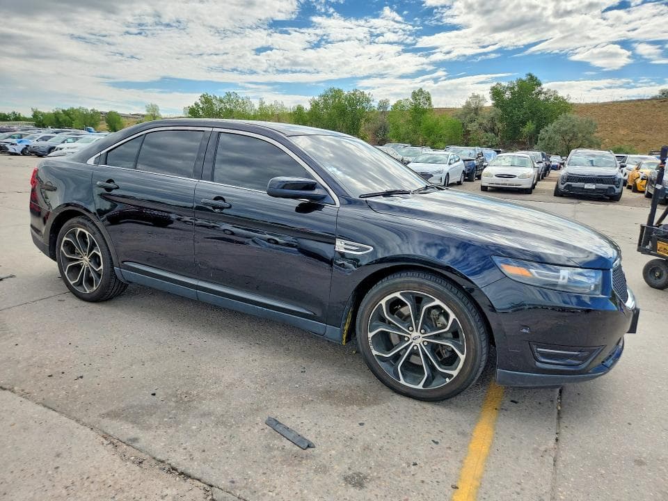 2019 FORD TAURUS SHO 4