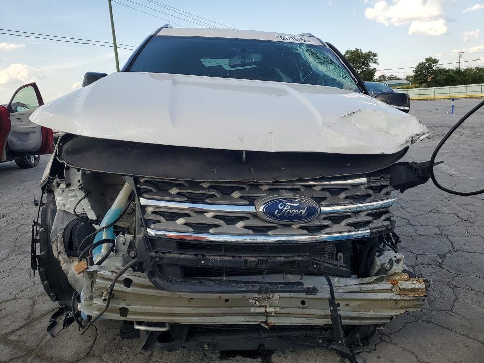 2018 FORD EXPLORER XLT 5