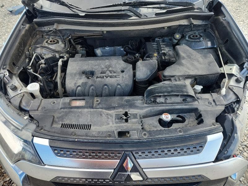2019 MITSUBISHI OUTLANDER SE 11