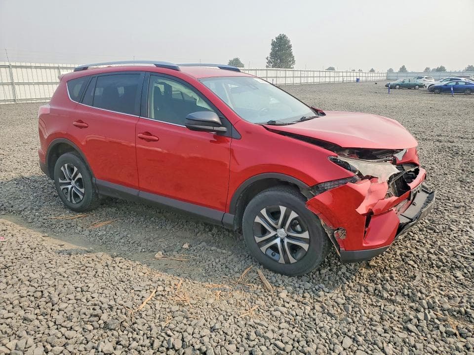 2017 TOYOTA RAV4 LE 4
