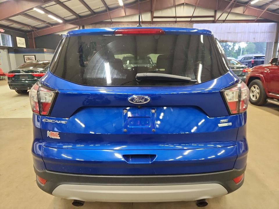 2017 FORD ESCAPE SE 6