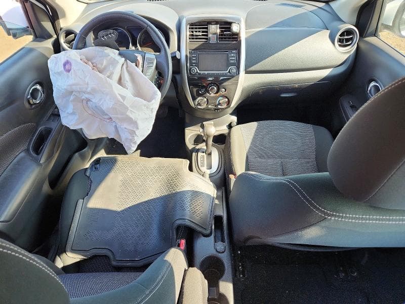 2018 NISSAN VERSA S 8