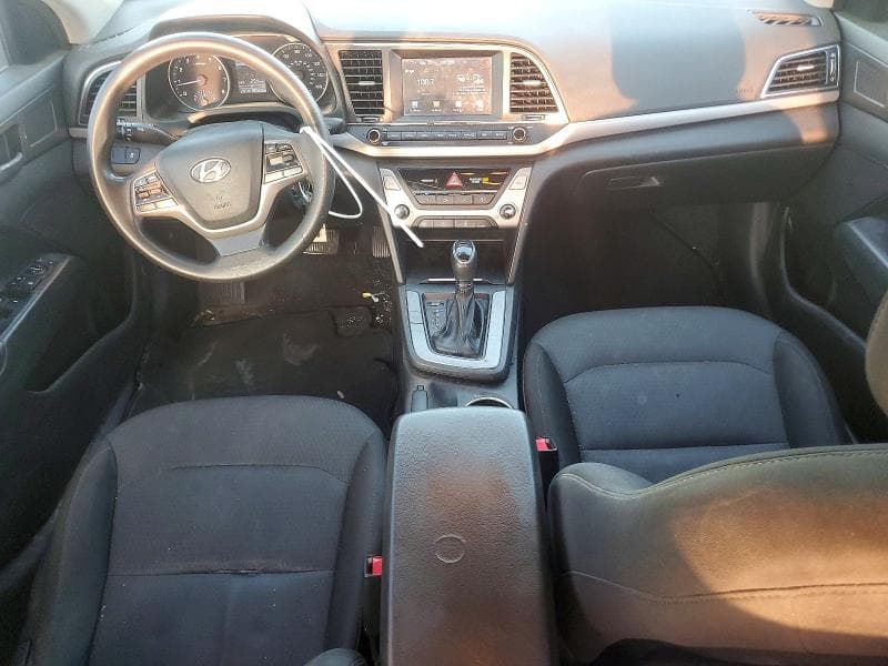 2018 HYUNDAI ELANTRA SE 8